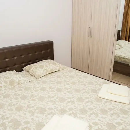 Apartman Lev Ravda