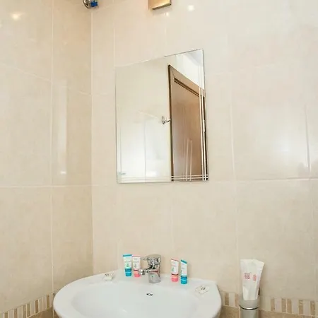 Lev Apartman