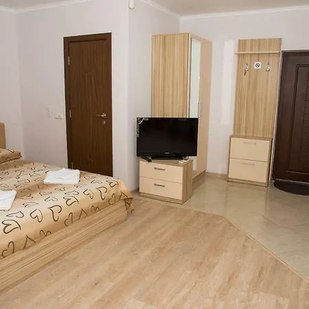 Lev Apartman Ravda