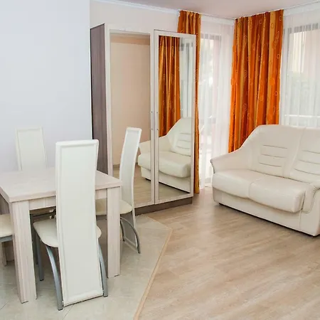 Lev Apartman Ravda