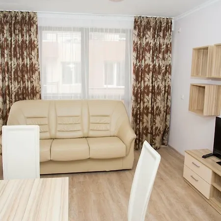 Apartman Lev *