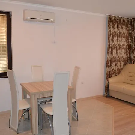 Lev Apartment Ravda