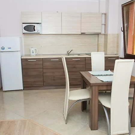 Lev Apartment Ravda