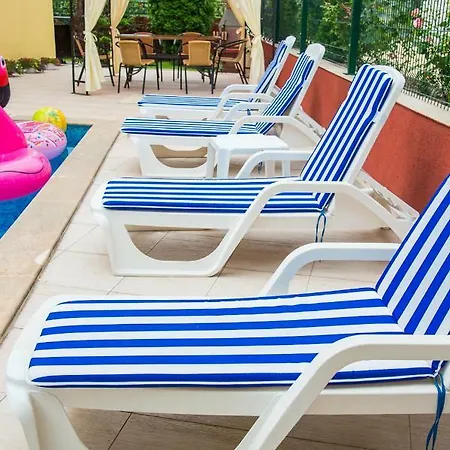 Lev Апартаменты