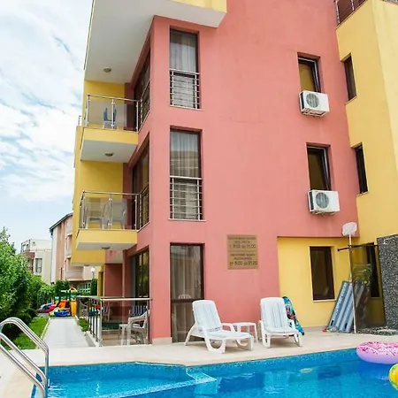 Апартаменты Lev *